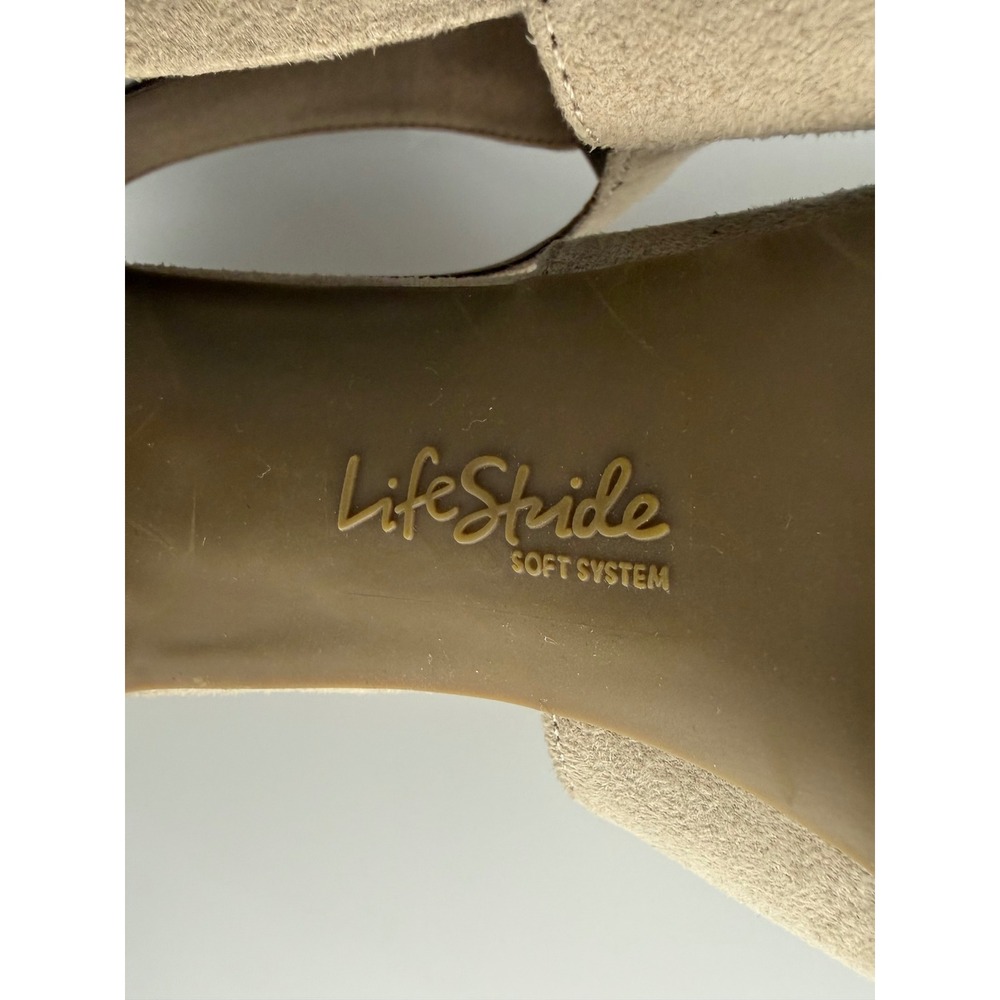 LifeStride Giovanna 2 Pump Beige Suede Cutout Block Heel Zipper Women 9W - Picture 8 of 8